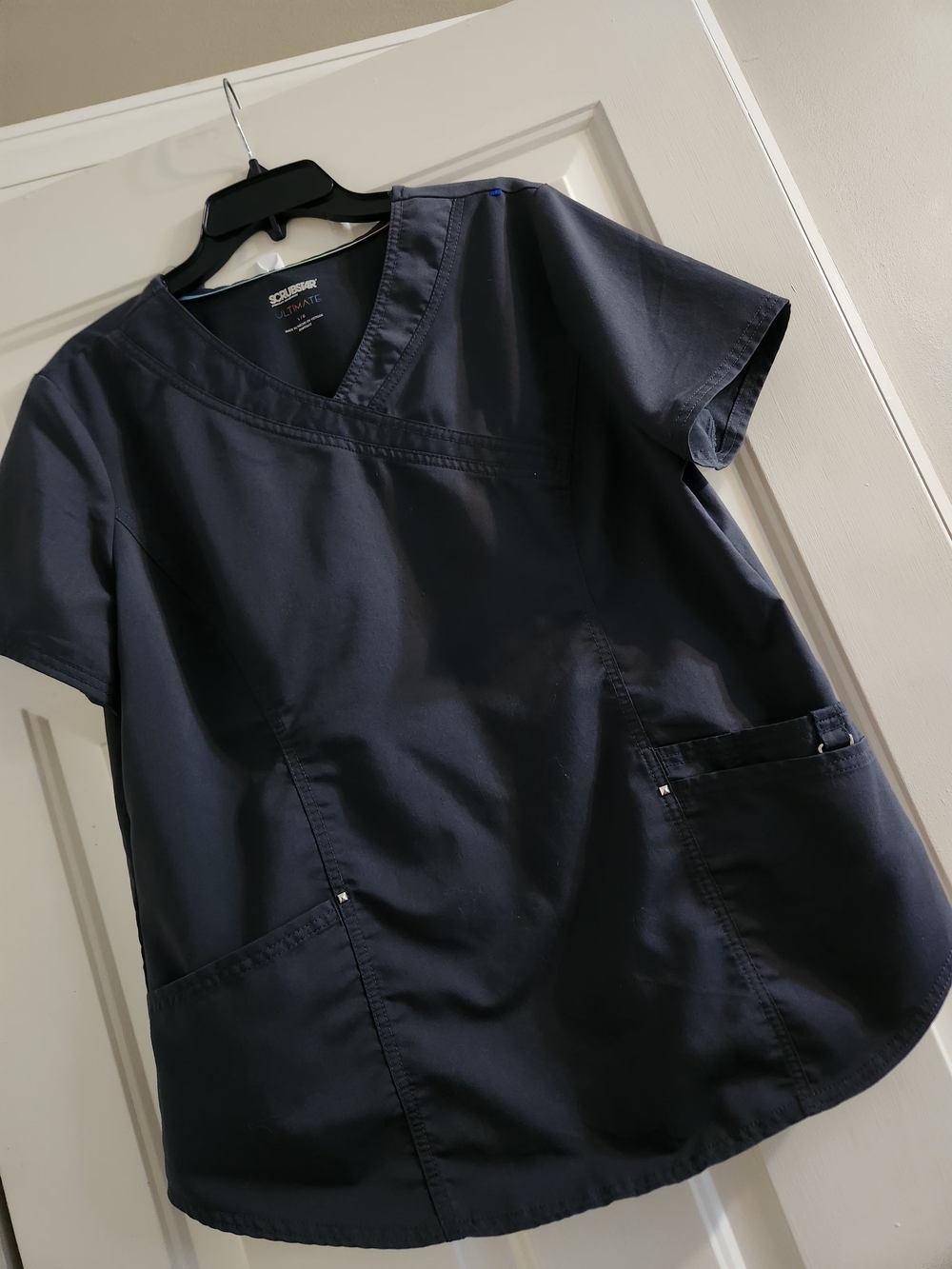 Scrubstar Ultimate- Womens Charcoal Gray V-Neck Scrub Top. Large.